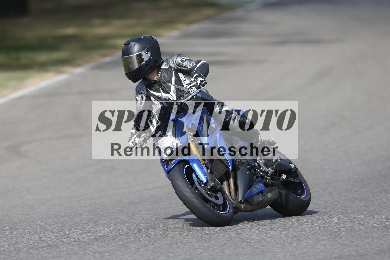 /37 09.08.2026  Pluess Motosport ADR/Einsteiger/11
